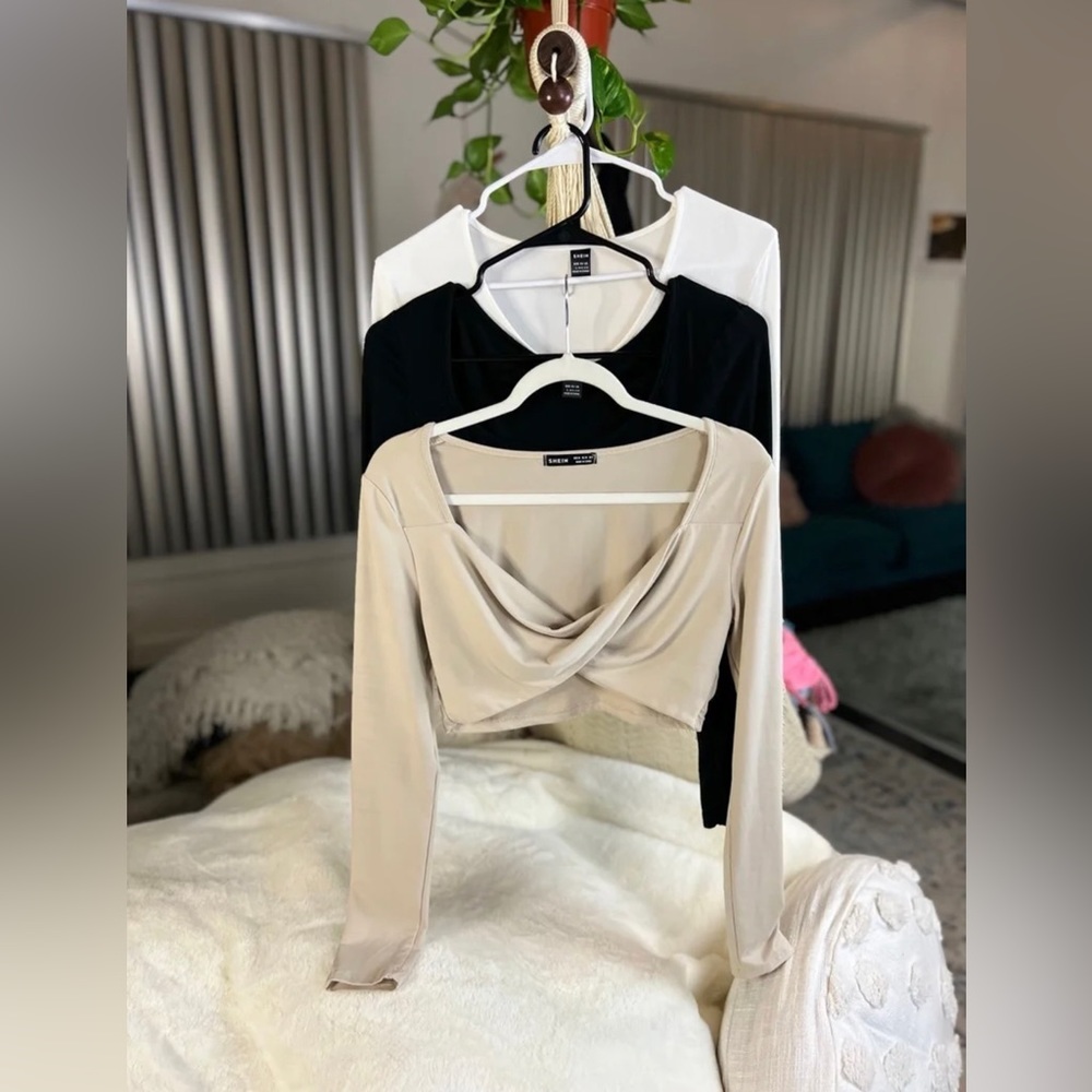 Bundle of 3 SHEIN Long Sleeve Crop Tops